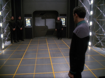 STAR_TREK_DEEP_SPACE_NINE_-_E6X18_INQUISITION__0981.jpg