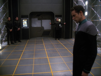 STAR_TREK_DEEP_SPACE_NINE_-_E6X18_INQUISITION__0987.jpg