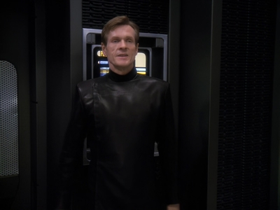 STAR_TREK_DEEP_SPACE_NINE_-_E6X18_INQUISITION__0989.jpg