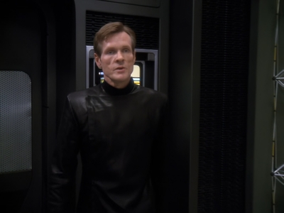 STAR_TREK_DEEP_SPACE_NINE_-_E6X18_INQUISITION__1003.jpg