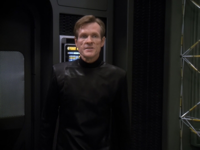 STAR_TREK_DEEP_SPACE_NINE_-_E6X18_INQUISITION__1004.jpg