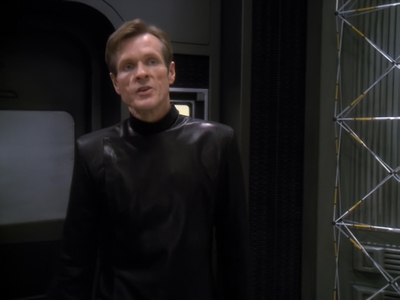 STAR_TREK_DEEP_SPACE_NINE_-_E6X18_INQUISITION__1006.jpg