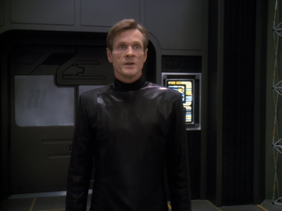 STAR_TREK_DEEP_SPACE_NINE_-_E6X18_INQUISITION__1018.jpg