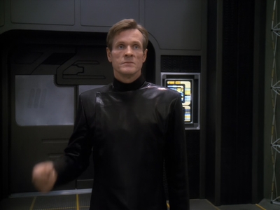 STAR_TREK_DEEP_SPACE_NINE_-_E6X18_INQUISITION__1030.jpg