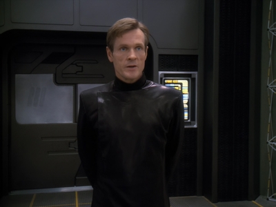 STAR_TREK_DEEP_SPACE_NINE_-_E6X18_INQUISITION__1046.jpg
