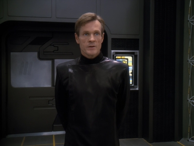 STAR_TREK_DEEP_SPACE_NINE_-_E6X18_INQUISITION__1047.jpg