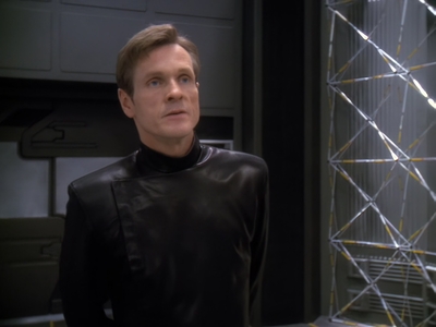 STAR_TREK_DEEP_SPACE_NINE_-_E6X18_INQUISITION__1053.jpg