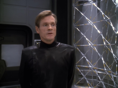 STAR_TREK_DEEP_SPACE_NINE_-_E6X18_INQUISITION__1055.jpg