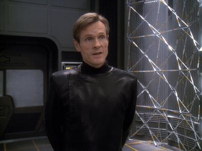 STAR_TREK_DEEP_SPACE_NINE_-_E6X18_INQUISITION__1077.jpg
