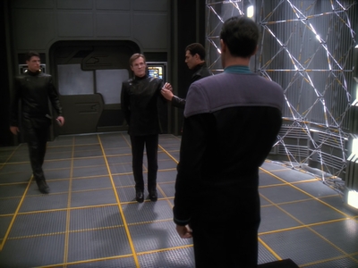 STAR_TREK_DEEP_SPACE_NINE_-_E6X18_INQUISITION__1094.jpg