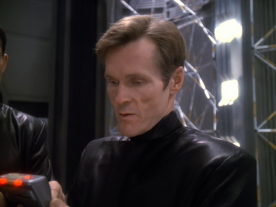 STAR_TREK_DEEP_SPACE_NINE_-_E6X18_INQUISITION__1115.jpg