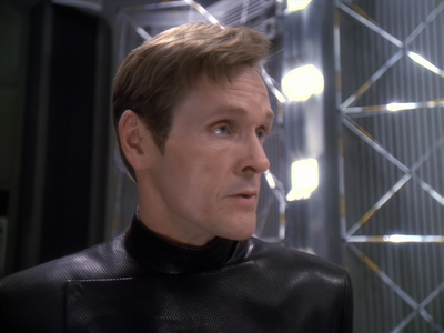 STAR_TREK_DEEP_SPACE_NINE_-_E6X18_INQUISITION__1180.jpg