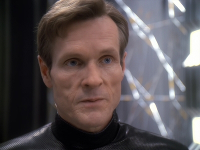 STAR_TREK_DEEP_SPACE_NINE_-_E6X18_INQUISITION__1258.jpg
