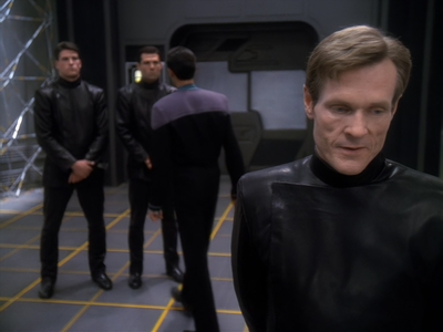 STAR_TREK_DEEP_SPACE_NINE_-_E6X18_INQUISITION__1299.jpg