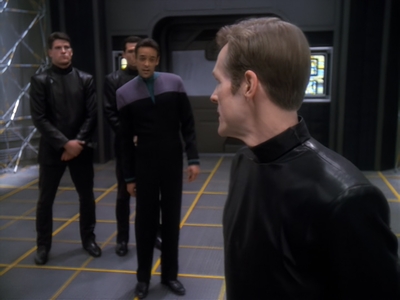 STAR_TREK_DEEP_SPACE_NINE_-_E6X18_INQUISITION__1309.jpg