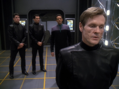 STAR_TREK_DEEP_SPACE_NINE_-_E6X18_INQUISITION__1463.jpg