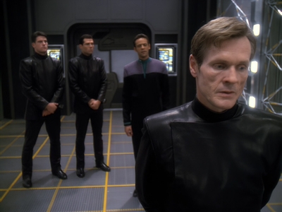 STAR_TREK_DEEP_SPACE_NINE_-_E6X18_INQUISITION__1473.jpg
