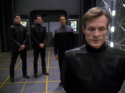 STAR_TREK_DEEP_SPACE_NINE_-_E6X18_INQUISITION__1477.jpg