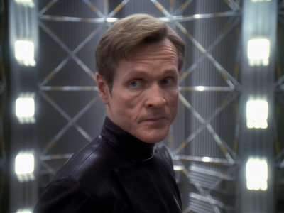 STAR_TREK_DEEP_SPACE_NINE_-_E6X18_INQUISITION__1510.jpg
