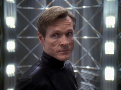 STAR_TREK_DEEP_SPACE_NINE_-_E6X18_INQUISITION__1512.jpg