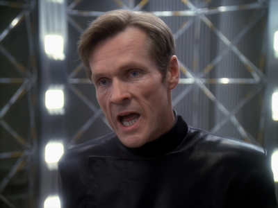 STAR_TREK_DEEP_SPACE_NINE_-_E6X18_INQUISITION__1547.jpg