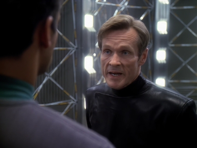 STAR_TREK_DEEP_SPACE_NINE_-_E6X18_INQUISITION__1576.jpg