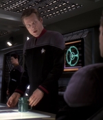 STAR_TREK_DEEP_SPACE_NINE_-_E6X18_INQUISITION__0064.jpg