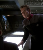 STAR_TREK_DEEP_SPACE_NINE_-_E6X18_INQUISITION__0832.jpg