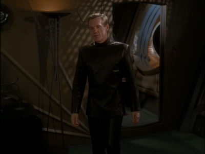 STAR_TREK_DEEP_SPACE_NINE_-_E7X16_INTER_ARMA_ENIM_SILENT_LEGES_0116.jpg