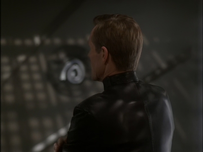 STAR_TREK_DEEP_SPACE_NINE_-_E7X16_INTER_ARMA_ENIM_SILENT_LEGES_0236.jpg