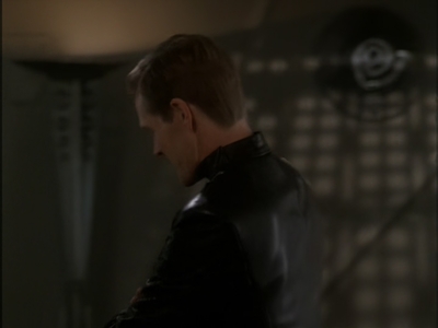 STAR_TREK_DEEP_SPACE_NINE_-_E7X16_INTER_ARMA_ENIM_SILENT_LEGES_0303.jpg