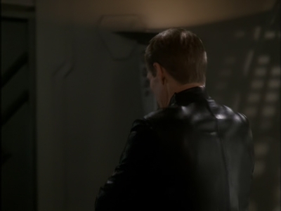 STAR_TREK_DEEP_SPACE_NINE_-_E7X16_INTER_ARMA_ENIM_SILENT_LEGES_0305.jpg