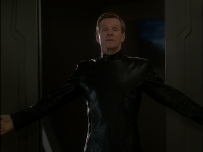 STAR_TREK_DEEP_SPACE_NINE_-_E7X16_INTER_ARMA_ENIM_SILENT_LEGES_0329.jpg