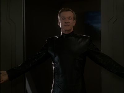 STAR_TREK_DEEP_SPACE_NINE_-_E7X16_INTER_ARMA_ENIM_SILENT_LEGES_0333.jpg
