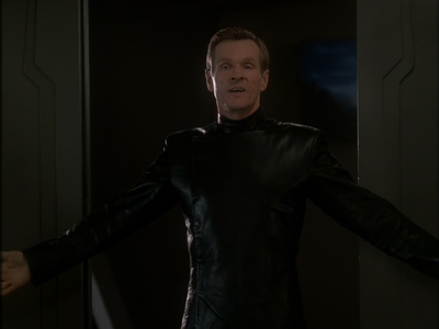 STAR_TREK_DEEP_SPACE_NINE_-_E7X16_INTER_ARMA_ENIM_SILENT_LEGES_0334.jpg