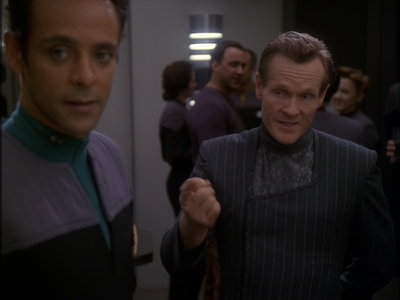 STAR_TREK_DEEP_SPACE_NINE_-_E7X16_INTER_ARMA_ENIM_SILENT_LEGES_0376.jpg