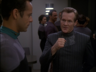 STAR_TREK_DEEP_SPACE_NINE_-_E7X16_INTER_ARMA_ENIM_SILENT_LEGES_0386.jpg