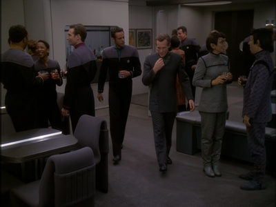 STAR_TREK_DEEP_SPACE_NINE_-_E7X16_INTER_ARMA_ENIM_SILENT_LEGES_0440.jpg