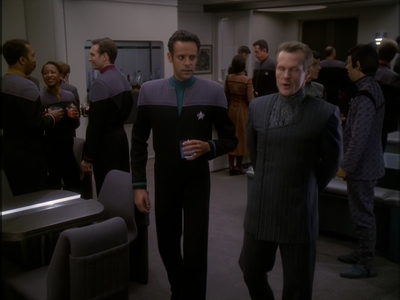 STAR_TREK_DEEP_SPACE_NINE_-_E7X16_INTER_ARMA_ENIM_SILENT_LEGES_0446.jpg