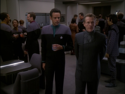 STAR_TREK_DEEP_SPACE_NINE_-_E7X16_INTER_ARMA_ENIM_SILENT_LEGES_0447.jpg