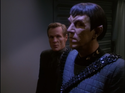 STAR_TREK_DEEP_SPACE_NINE_-_E7X16_INTER_ARMA_ENIM_SILENT_LEGES_0485.jpg