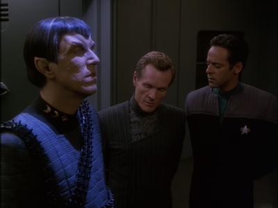 STAR_TREK_DEEP_SPACE_NINE_-_E7X16_INTER_ARMA_ENIM_SILENT_LEGES_0518.jpg