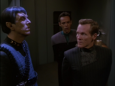 STAR_TREK_DEEP_SPACE_NINE_-_E7X16_INTER_ARMA_ENIM_SILENT_LEGES_0544.jpg