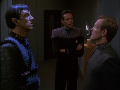 STAR_TREK_DEEP_SPACE_NINE_-_E7X16_INTER_ARMA_ENIM_SILENT_LEGES_0574.jpg