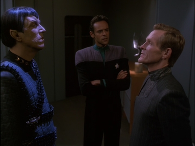 STAR_TREK_DEEP_SPACE_NINE_-_E7X16_INTER_ARMA_ENIM_SILENT_LEGES_0603.jpg