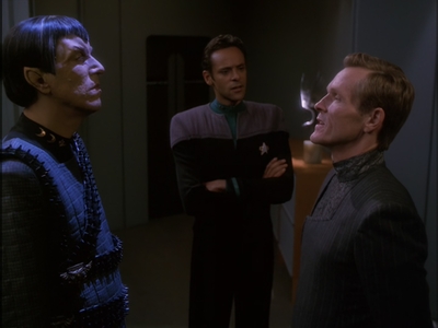 STAR_TREK_DEEP_SPACE_NINE_-_E7X16_INTER_ARMA_ENIM_SILENT_LEGES_0604.jpg