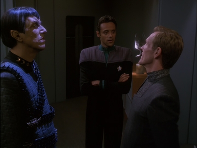 STAR_TREK_DEEP_SPACE_NINE_-_E7X16_INTER_ARMA_ENIM_SILENT_LEGES_0613.jpg