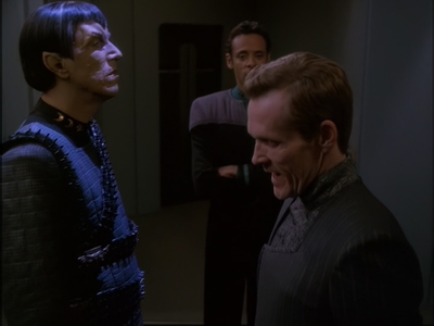 STAR_TREK_DEEP_SPACE_NINE_-_E7X16_INTER_ARMA_ENIM_SILENT_LEGES_0616.jpg