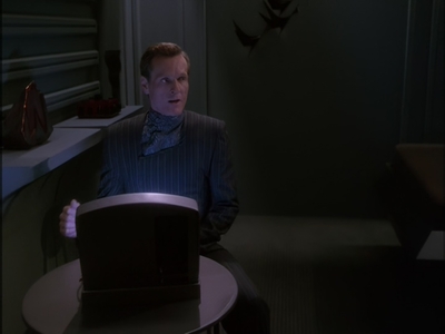 STAR_TREK_DEEP_SPACE_NINE_-_E7X16_INTER_ARMA_ENIM_SILENT_LEGES_0617.jpg