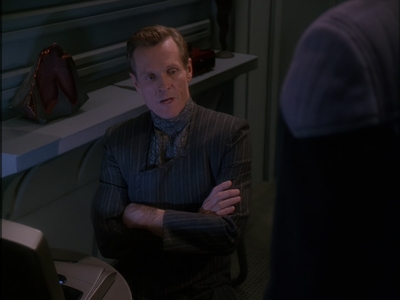 STAR_TREK_DEEP_SPACE_NINE_-_E7X16_INTER_ARMA_ENIM_SILENT_LEGES_0641.jpg